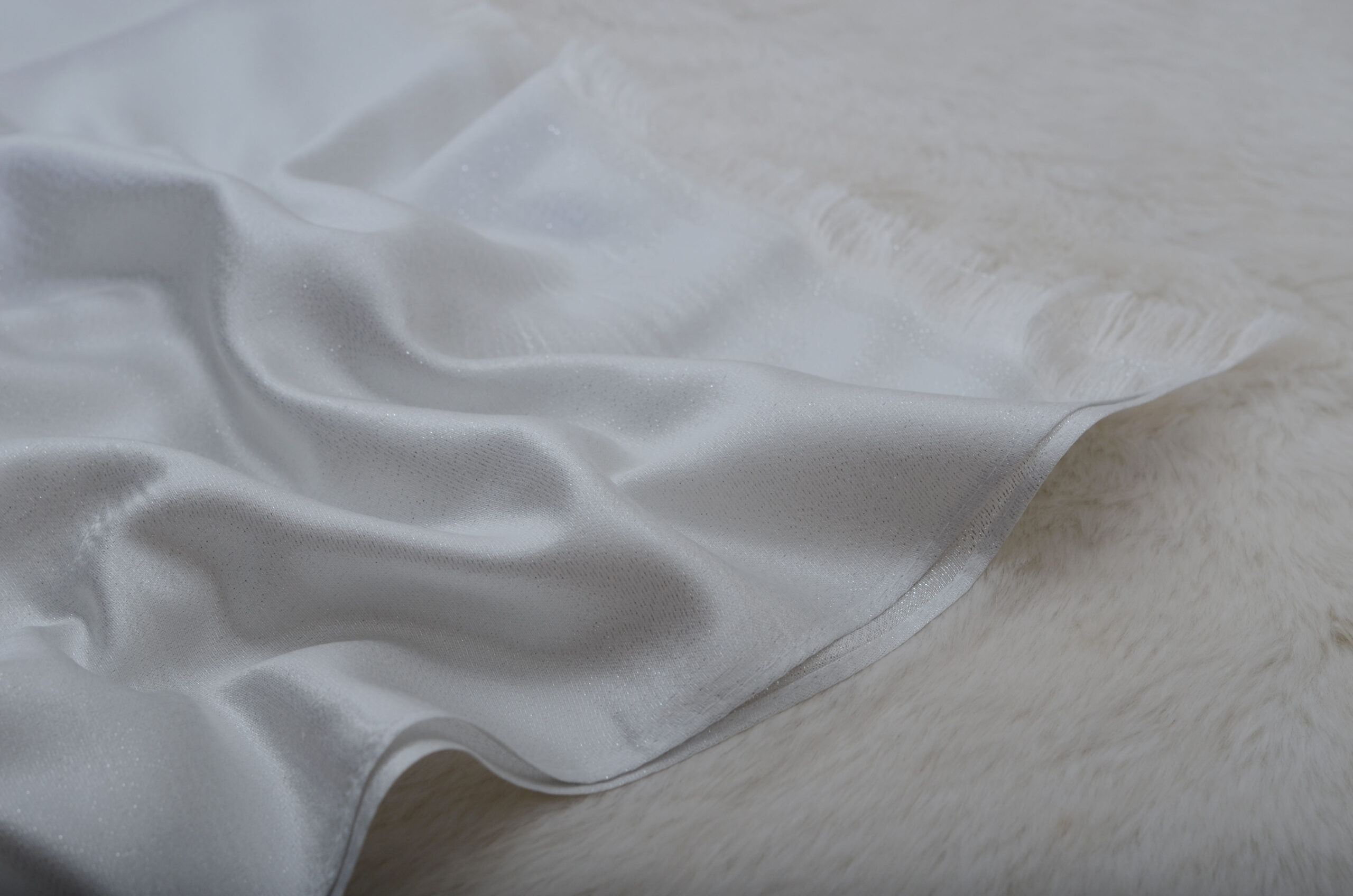 Shimmer Silk – White – Petal & Pearl Hijab
