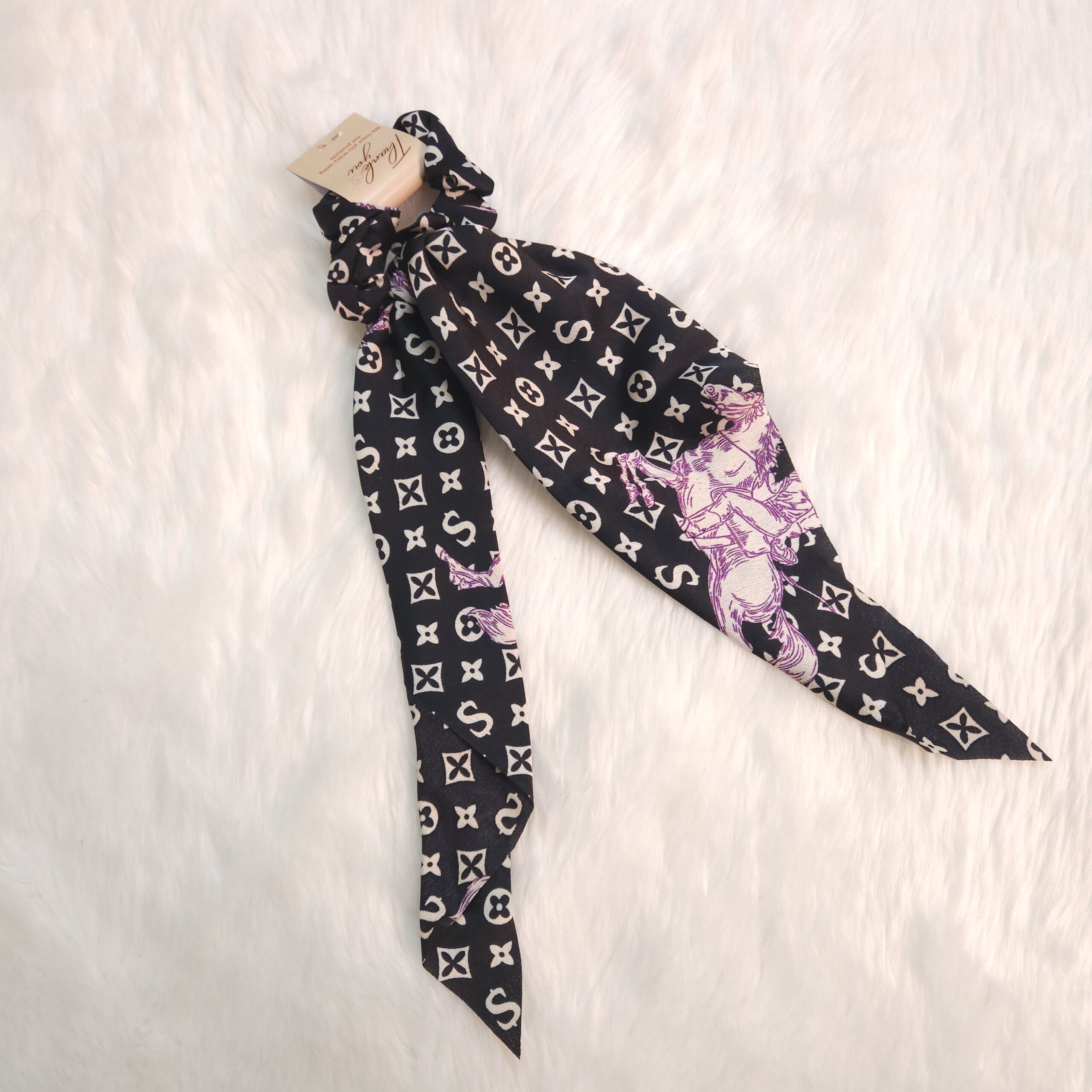 Scrunchie - C